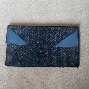 Elegant Blue and Brown Genuine Leather Men’s Clutch